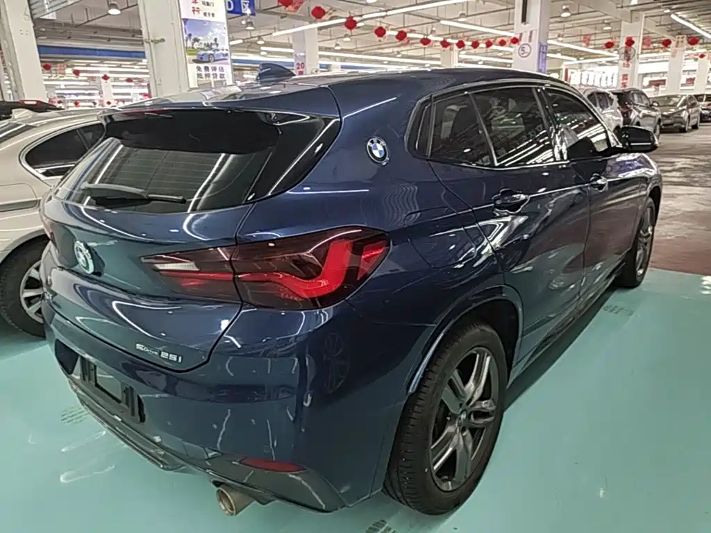 BMW X2 2021