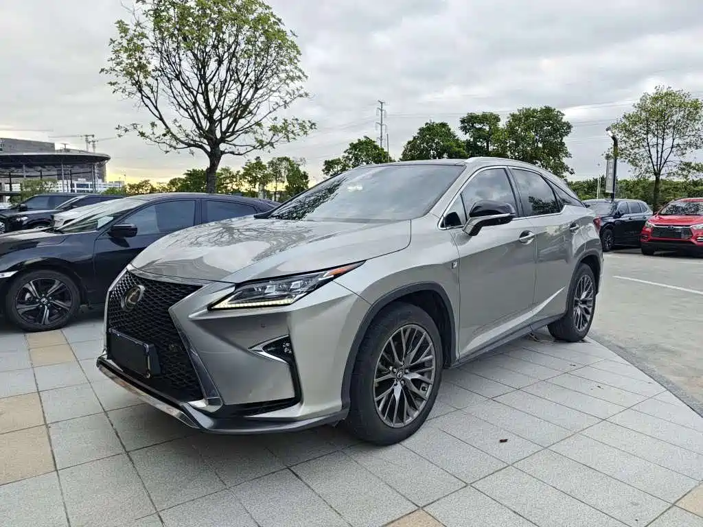 Lexus RX 2017 — фото 1