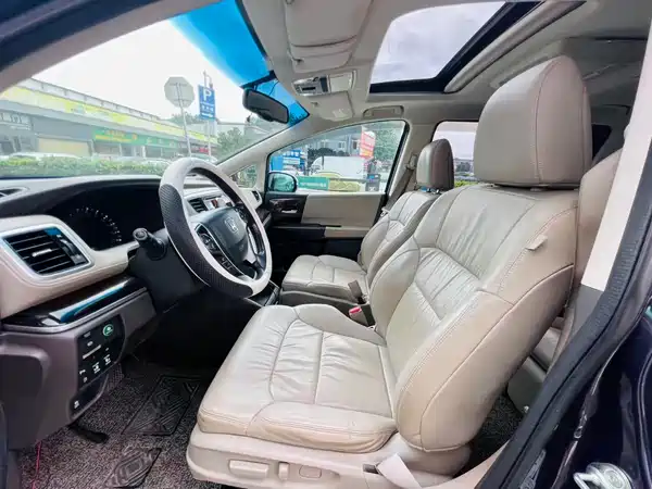 Honda Odyssey 2015
