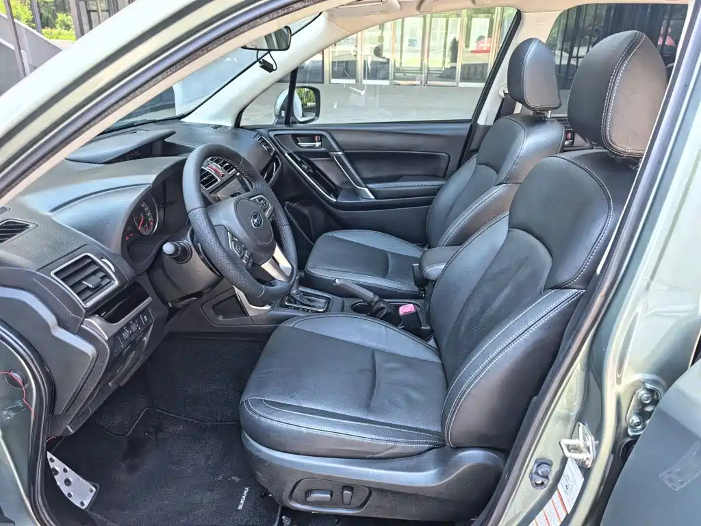 Subaru Forester 2016 — фото 14