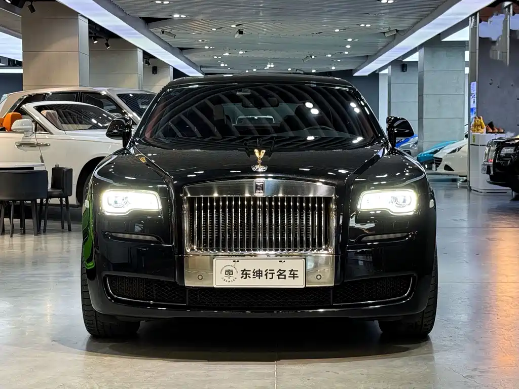 Rolls-Royce Ghost 2015 — фото 2