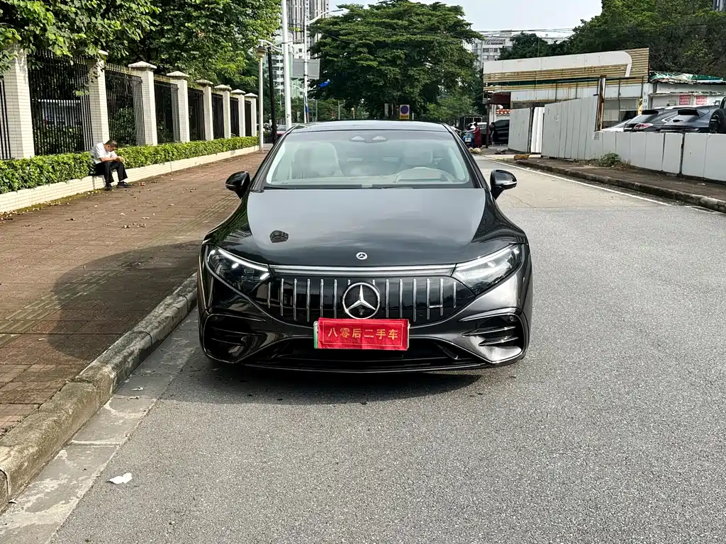 Mercedes-Benz EQS AMG 2024