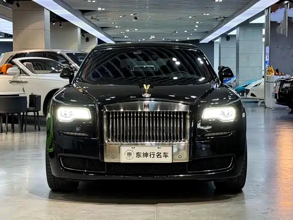 Rolls-Royce Ghost 2015