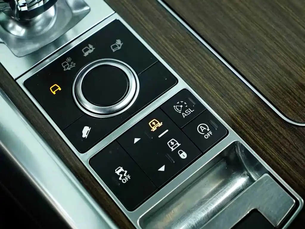 Land Rover Sport 2014 — фото 10