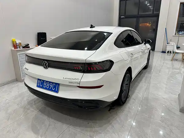 Volkswagen Lamando 2022