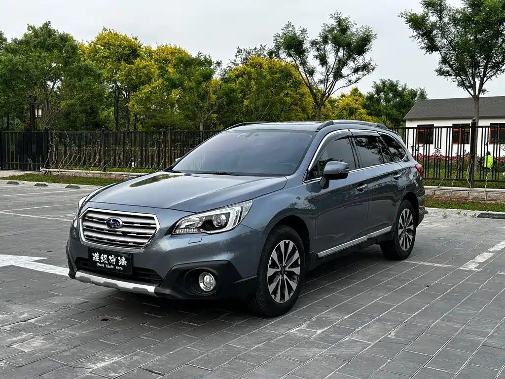 Subaru Outback 2015