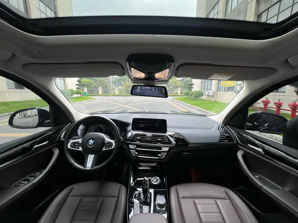 BMW X3 2019 — фото 17