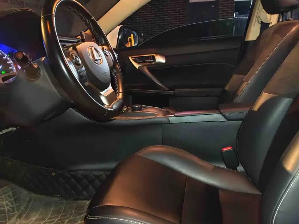 Lexus CT 2018