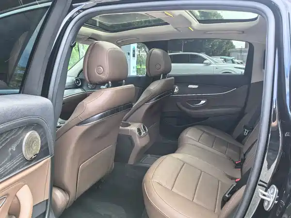 Mercedes-Benz E-Class 2019