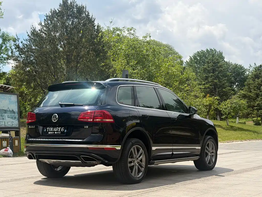 Volkswagen Touareg 2019 — фото 17