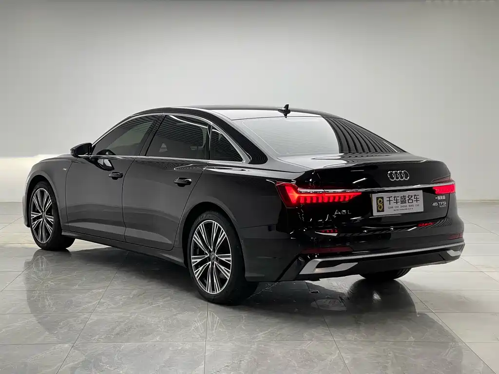 Audi A6L 2025 — фото 7