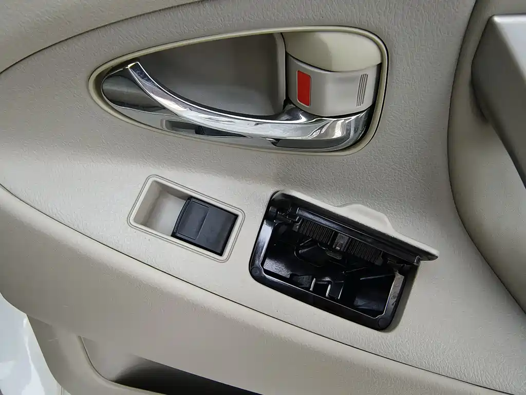 Toyota Camry 2008 — фото 23