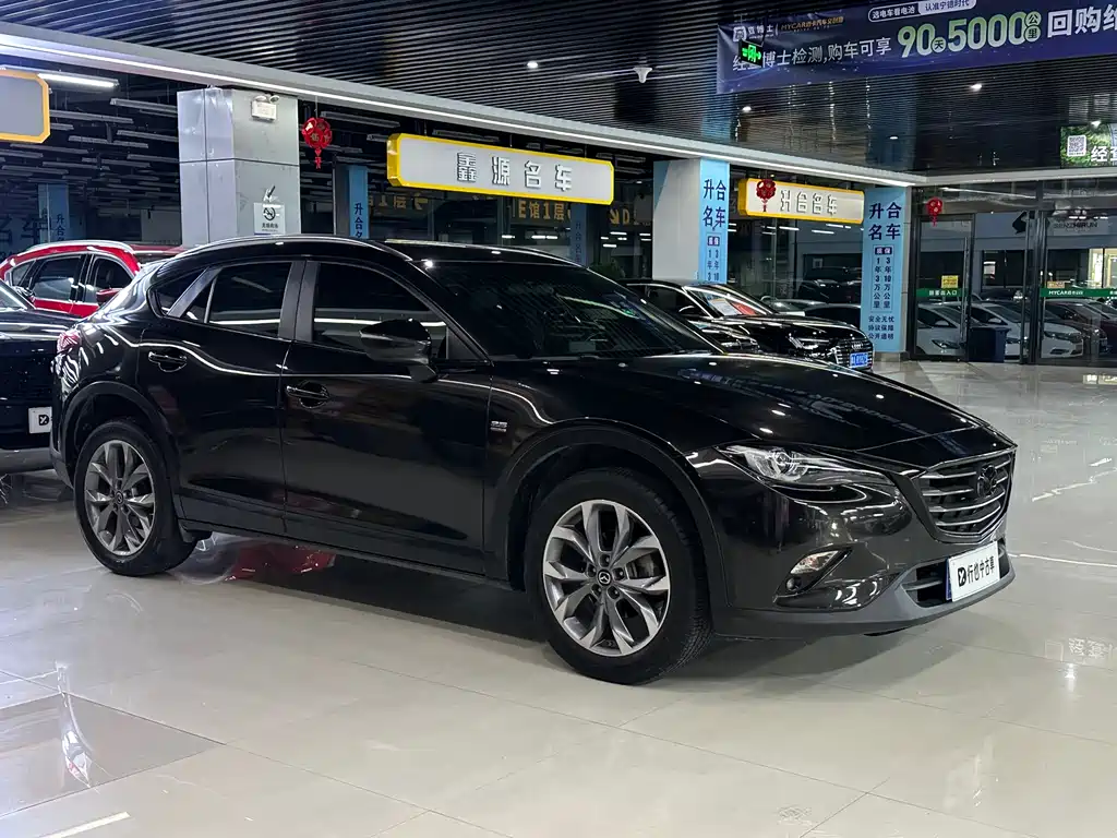 Mazda CX-4 2017 — фото 3