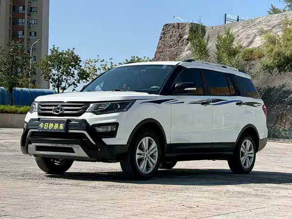 Changan Auchan CX70 2016