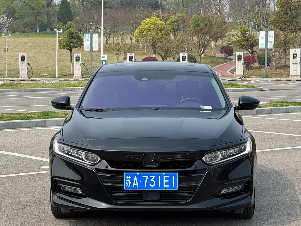 Honda Accord 2021 — фото 2