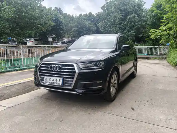 Audi Q7 2016