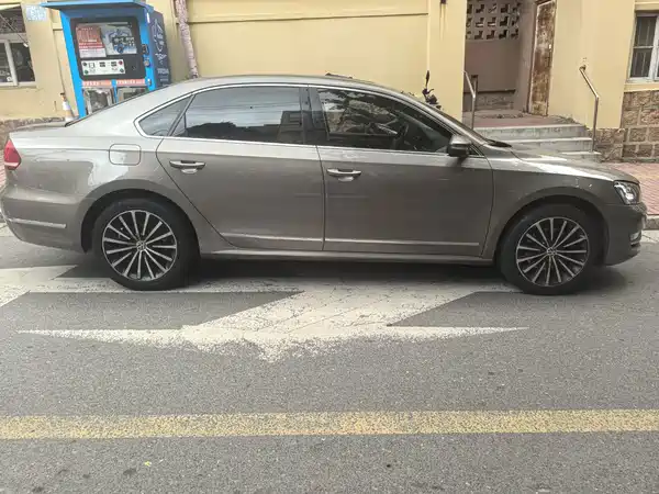 Volkswagen Passat 2015