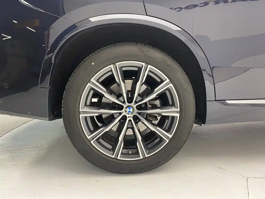BMW X5 2024 — фото 11