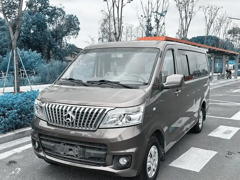 Kaicheng Ruixing M80 2015