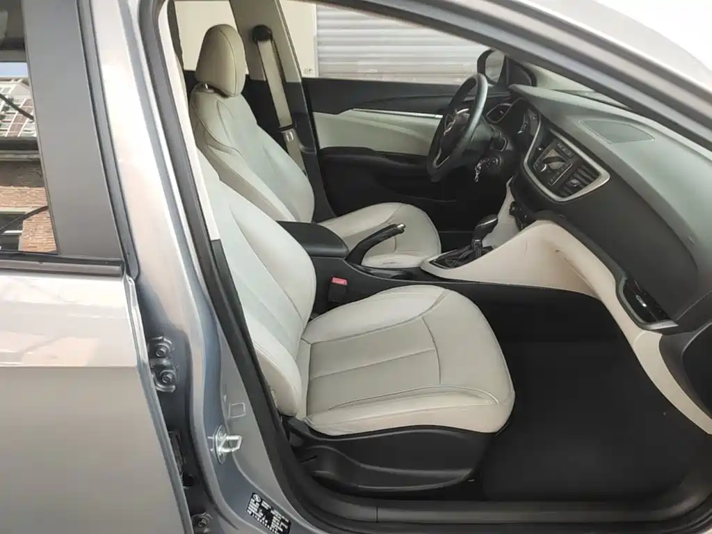 Buick Excelle GT 2018 — фото 25