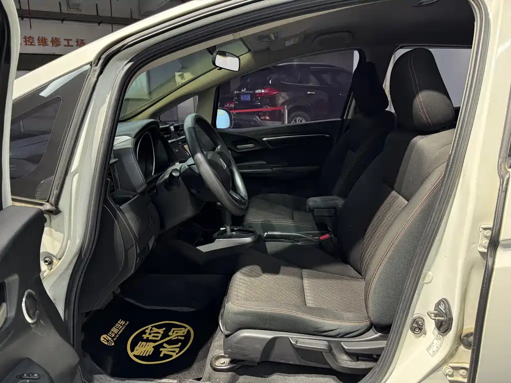 Honda Fit 2018 — фото 14