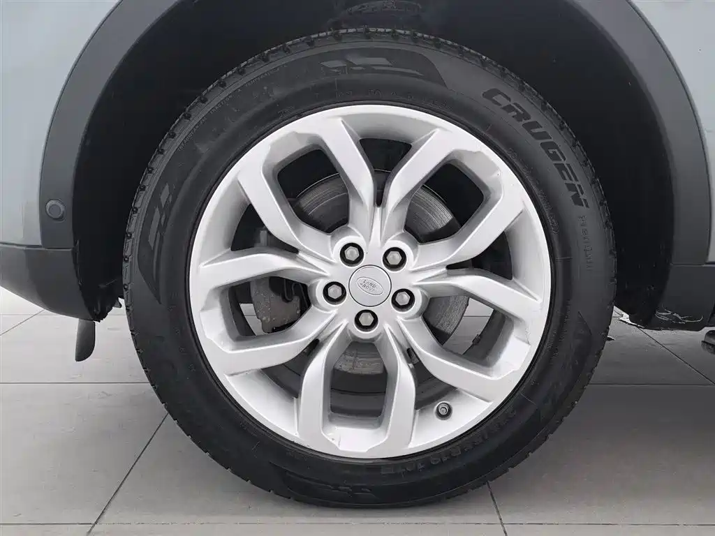 Land Rover Discovery Sport 2018 — фото 17