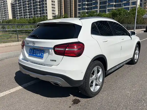 Mercedes-Benz GLA 2018