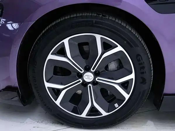Luxeed S7 2025
