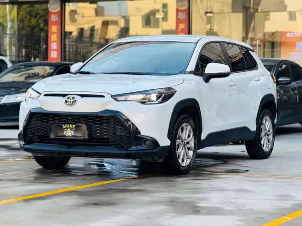 Toyota Frontlander 2024