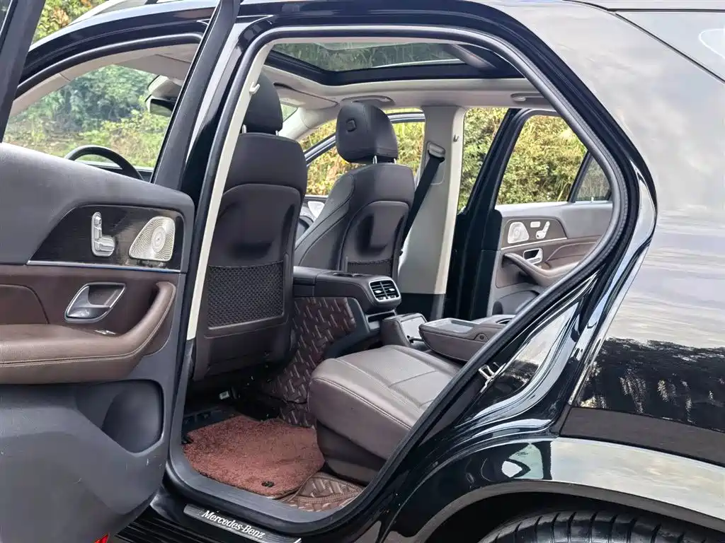 Mercedes-Benz GLE 2020 — фото 10
