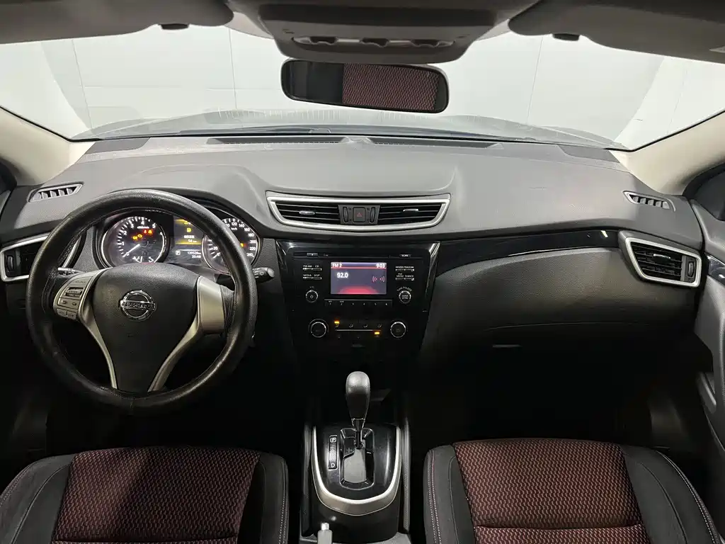 Nissan Qashqai 2017 — фото 11