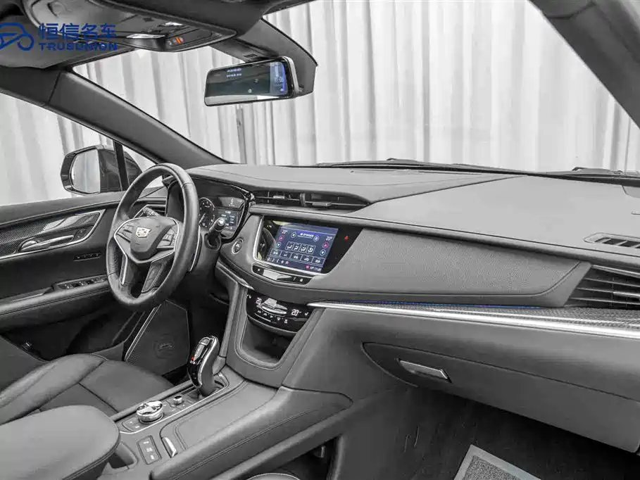 Cadillac XT5 2024 — фото 14