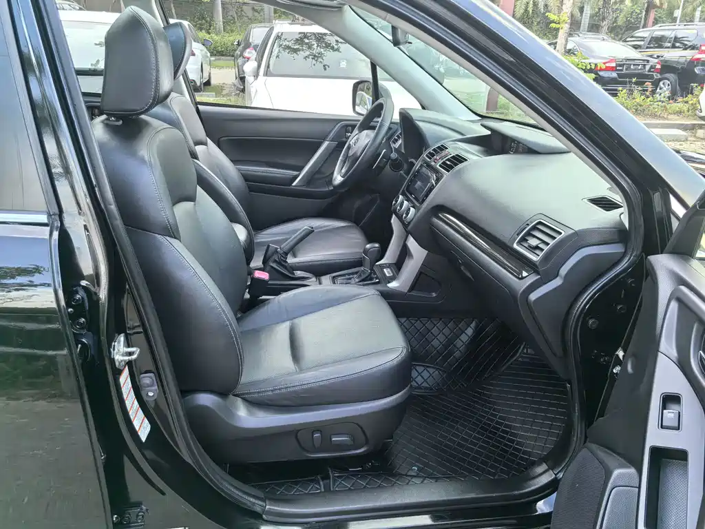 Subaru Forester 2016 — фото 17