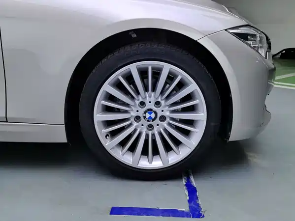 BMW 3 Series 2018