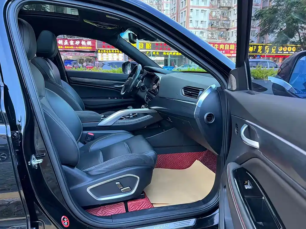 Geely Xingyue 2020 — фото 11