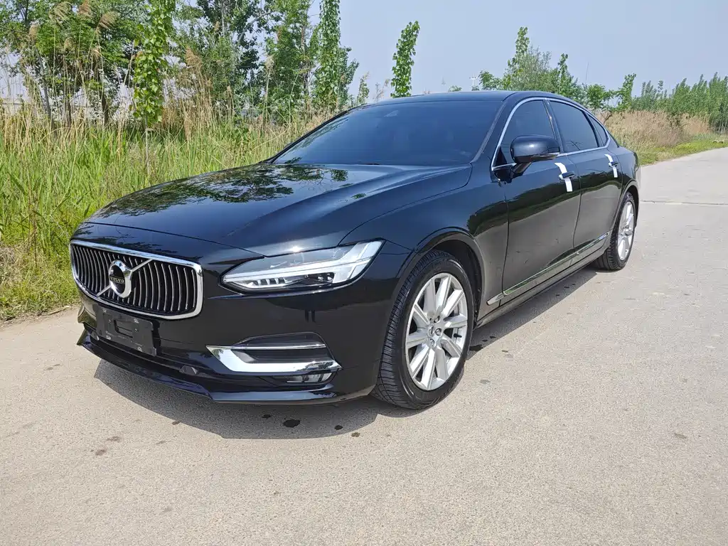 Volvo S90 2020 — фото 1