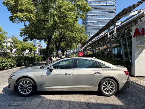 Audi A6L 2019