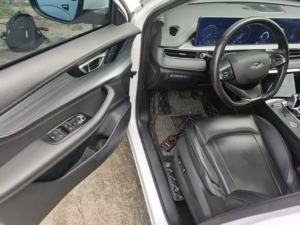Chery Tiggo 8 PLUS 2021 — фото 16