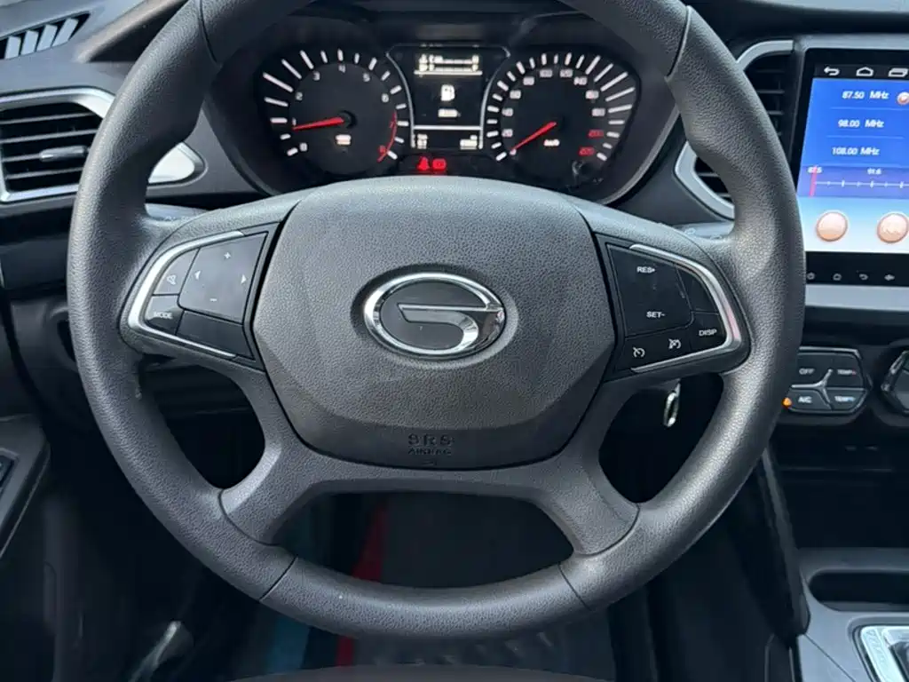 GAC Trumpchi GS4 2016 — фото 11