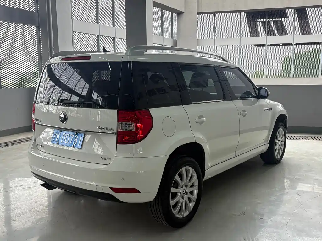Skoda Yeti 2016 — фото 6