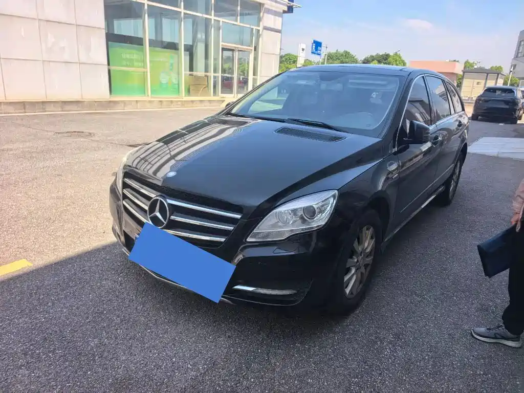 Mercedes-Benz R-Class 2017 — фото 2