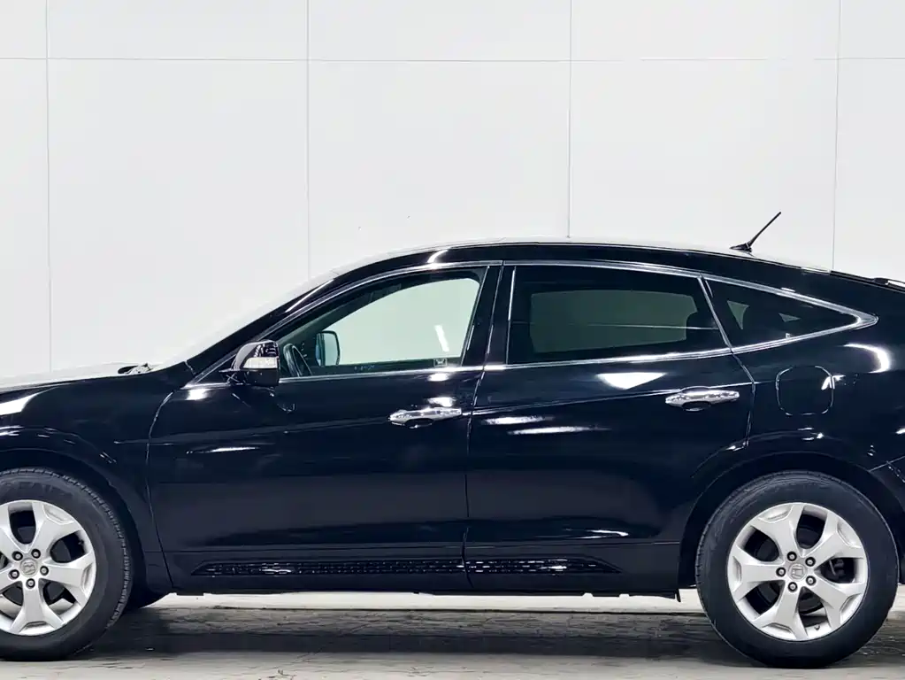 Honda Crosstour 2013 — фото 8