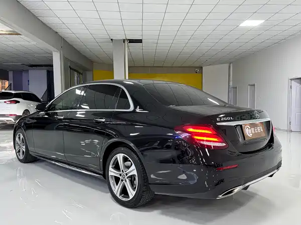 Mercedes-Benz E-Class 2019
