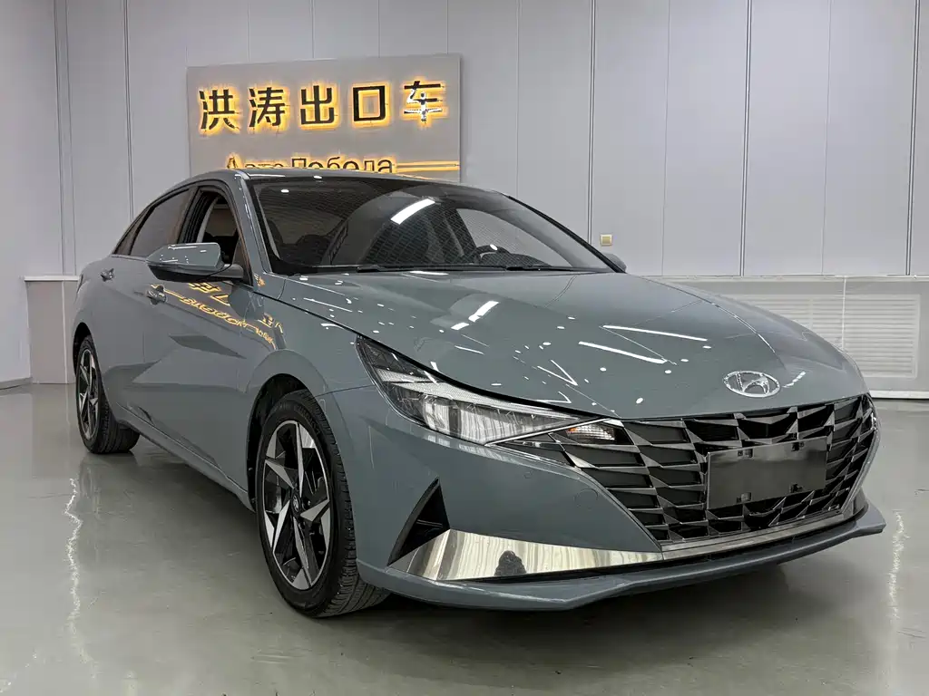 Hyundai Elantra 2022 — фото 2