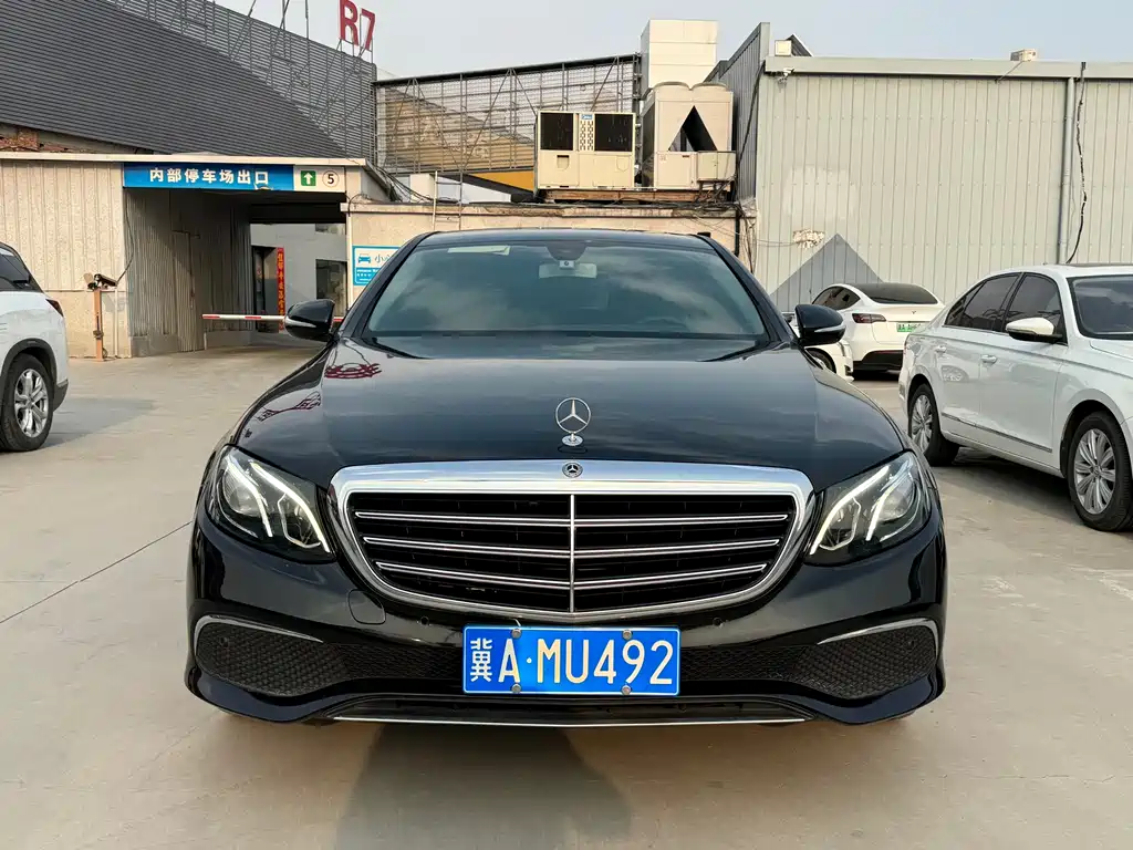 Mercedes-Benz E-Class 2019 — фото 2