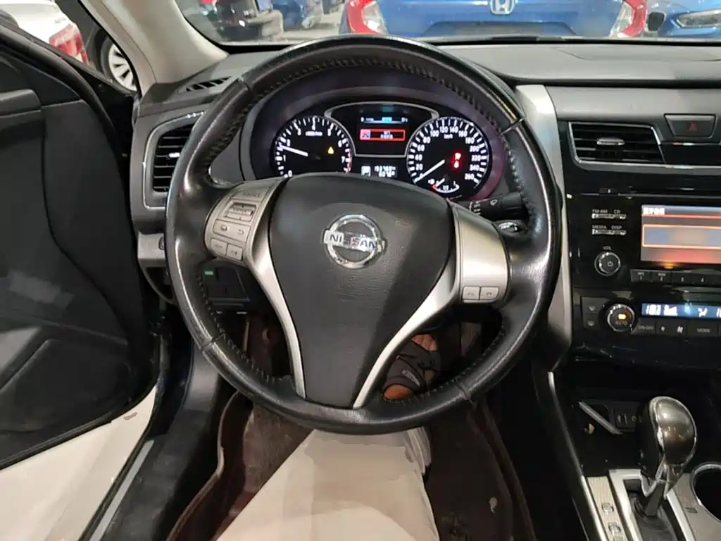 Nissan Teana 2016 — фото 11