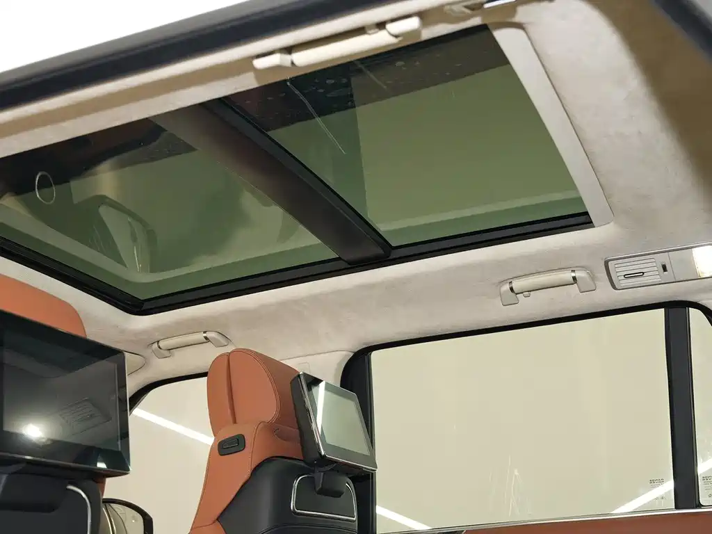 Land Rover Range Rover 2017 — фото 11