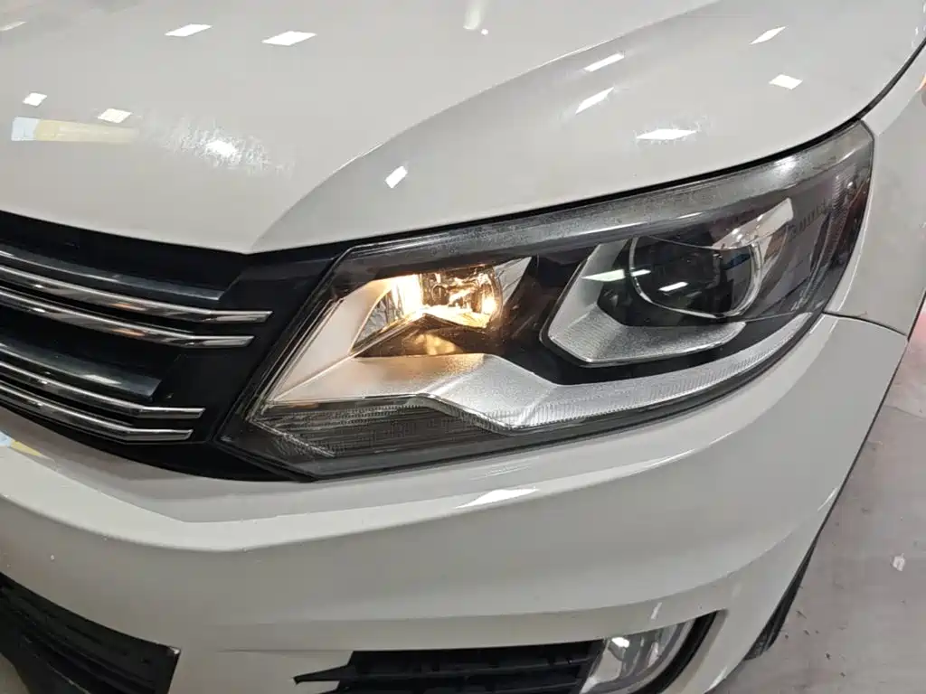 Volkswagen Tiguan 2016 — фото 24