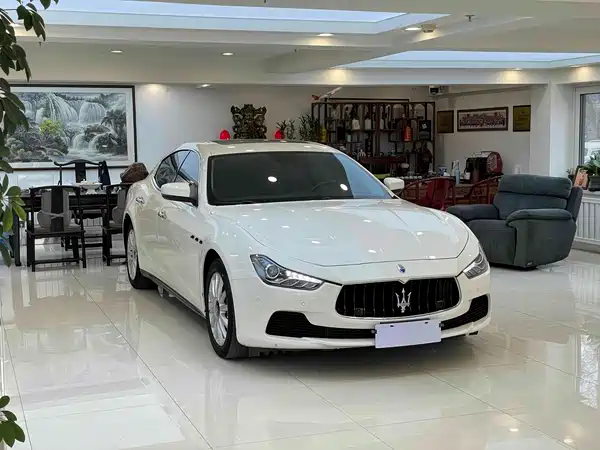 Maserati Ghibli 2017