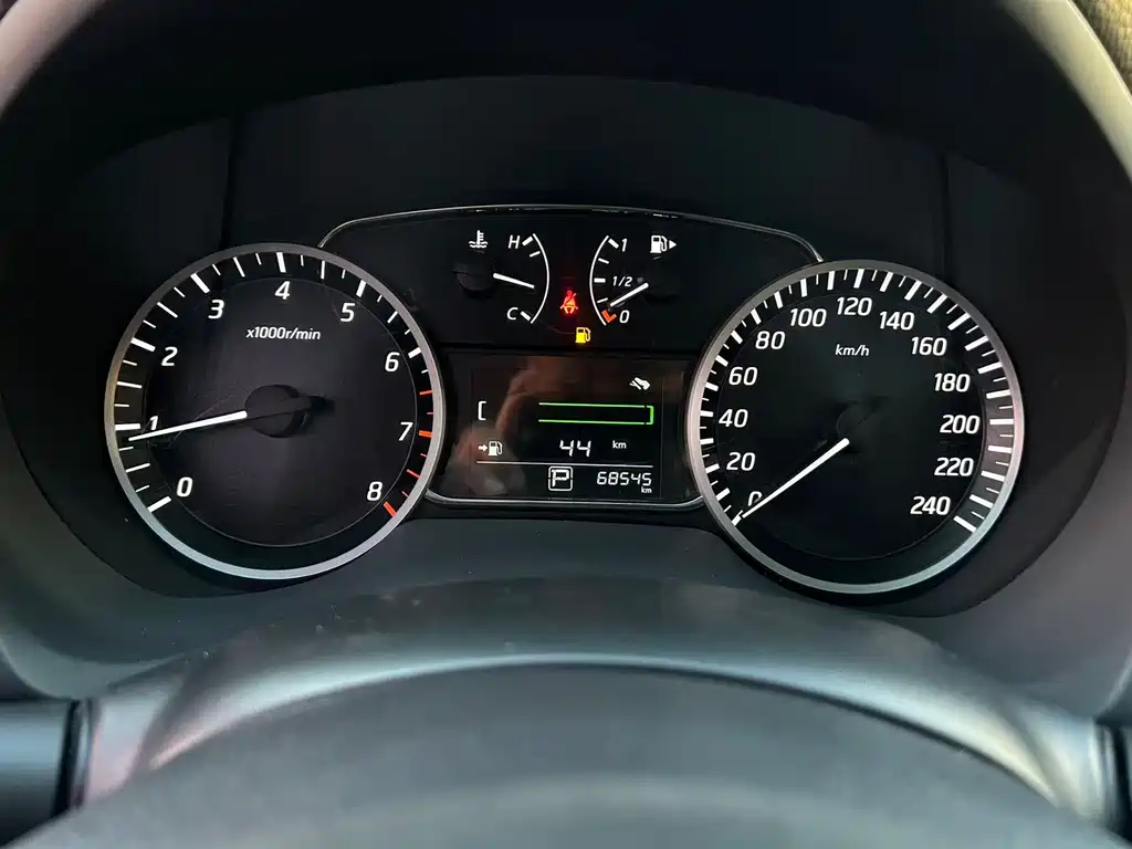 Nissan Sylphy 2018 — фото 11